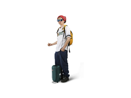 Cậu bé xin đi nhờ xe